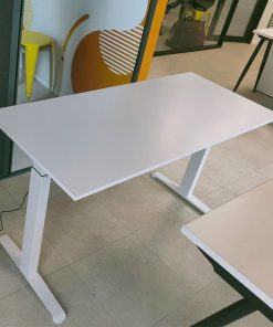 Hình ảnh thực tế của bàn HA04C