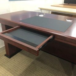 Bàn DT1680H25 chất liệu gỗ chắc chắn