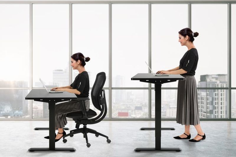 Bàn làm ảnh hưởng đến hiệu suất làm việc của nhân viên