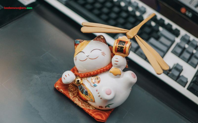 Cách chọn mèo thần tài theo họa tiết và màu sắc